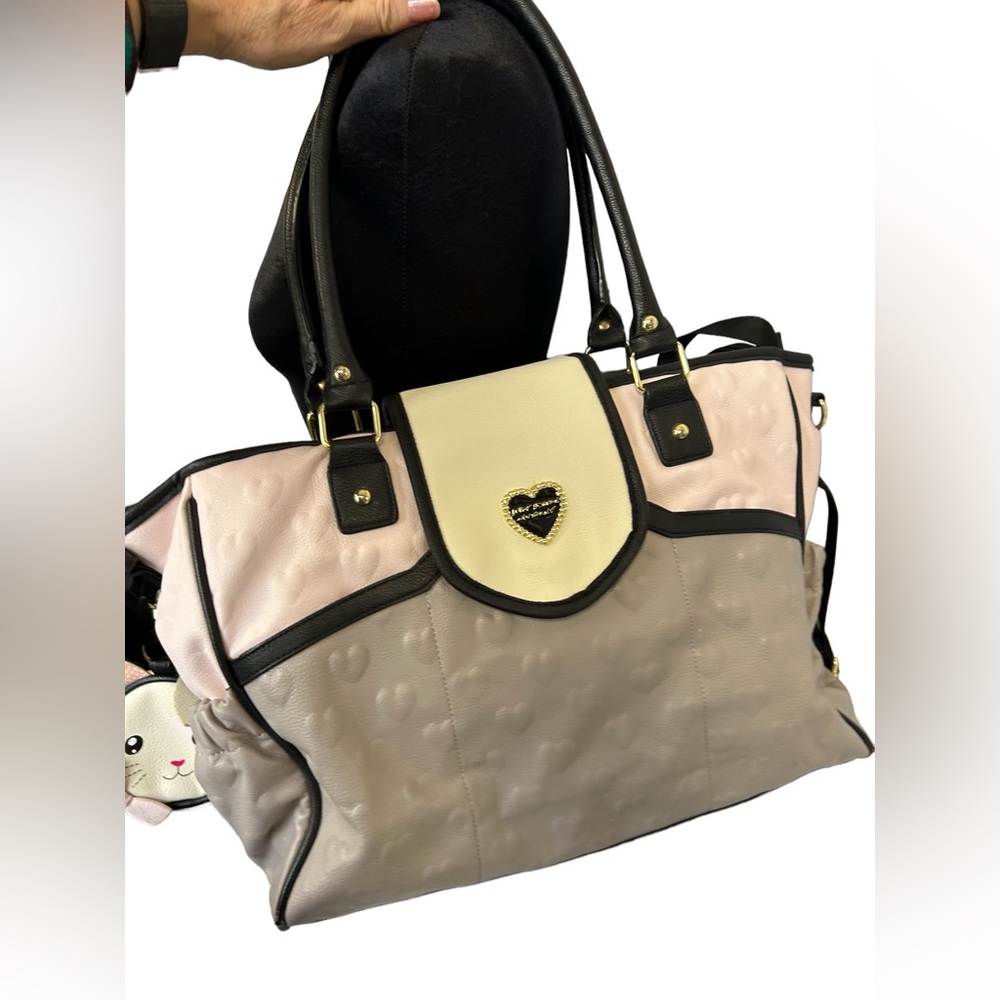 Betsey Johnson Quilted Diaper Bag Shoulder Or Crossbody W/pad & Cat Pouch - Picture 5 of 15